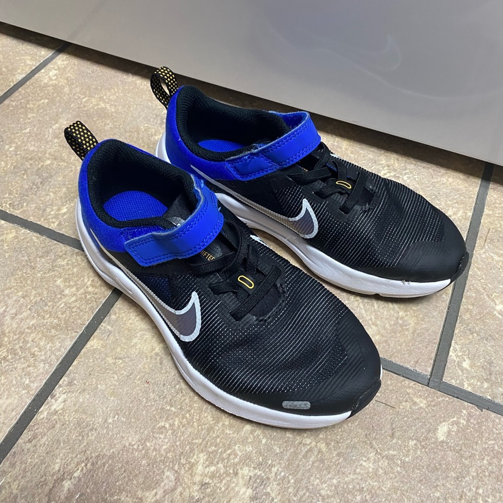 boys nike